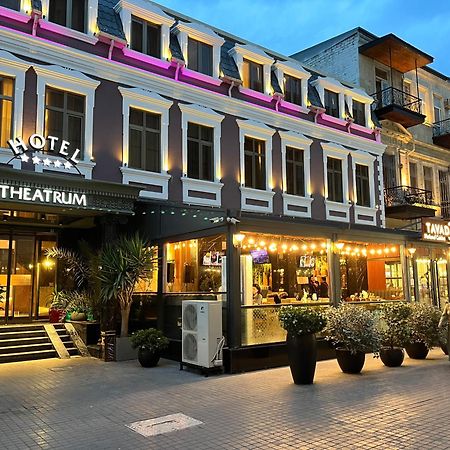Theatrum Hotel Baku Exterior photo Theatrium Hotel