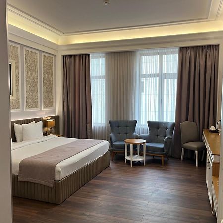 Theatrum Hotel Baku Exterior photo