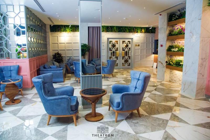 Theatrum Hotel Baku Exterior photo The atrium