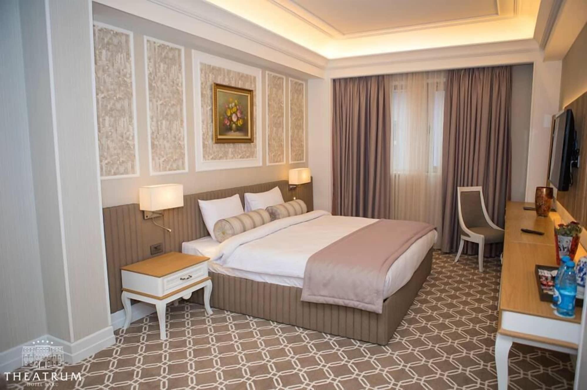 Theatrum Hotel Baku Exterior photo A bedroom at the hotel