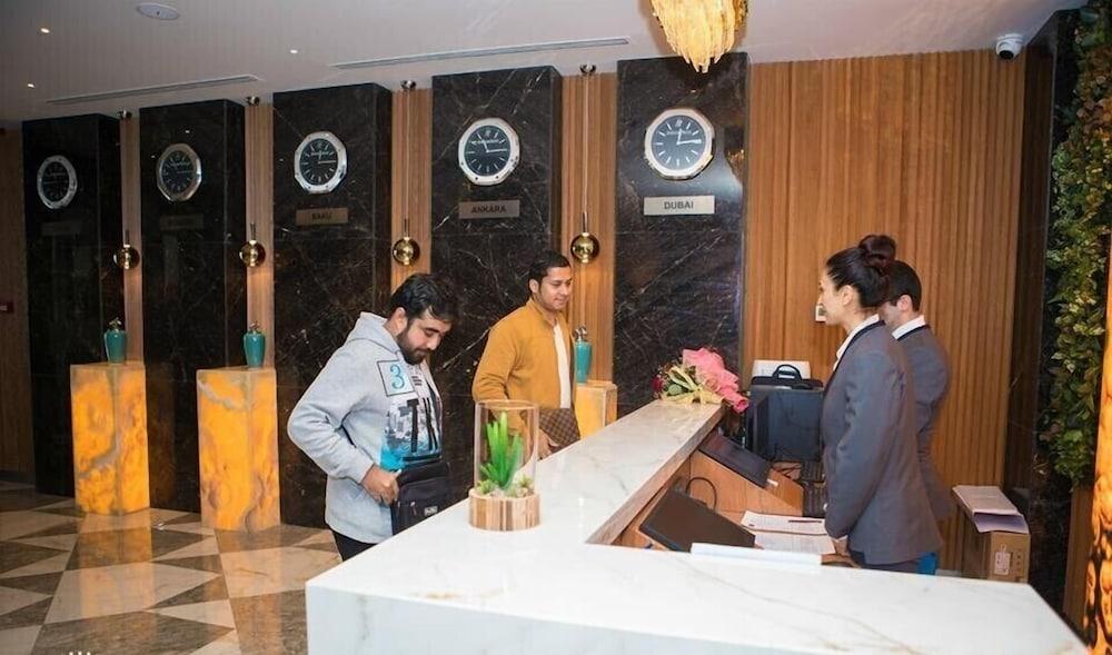 Theatrum Hotel Baku Exterior photo